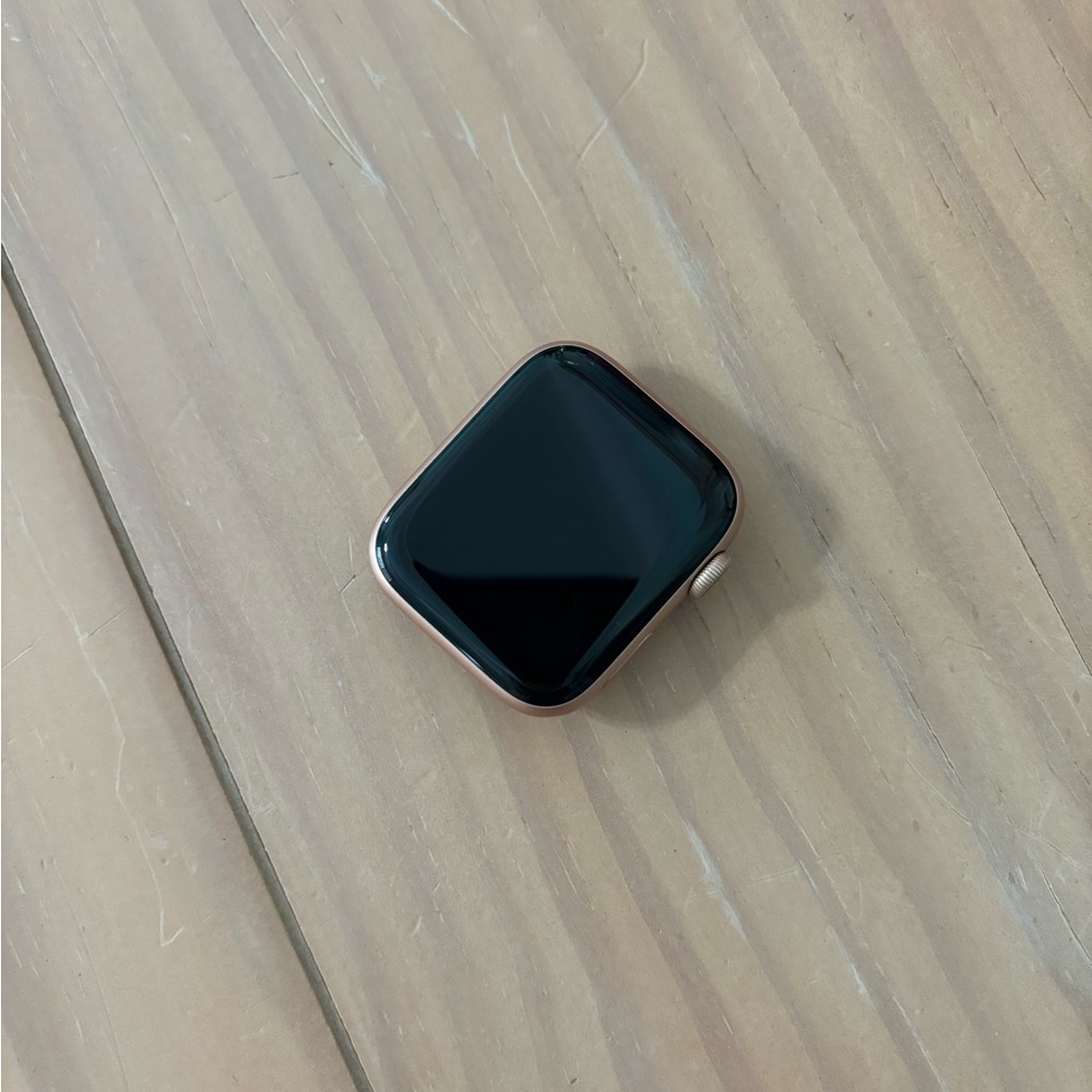 Apple watch series 4